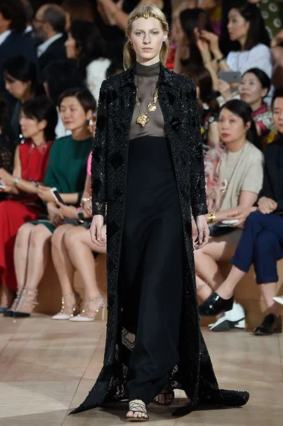 Look 7
